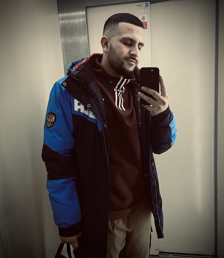  ,   , 28 ,   ,   