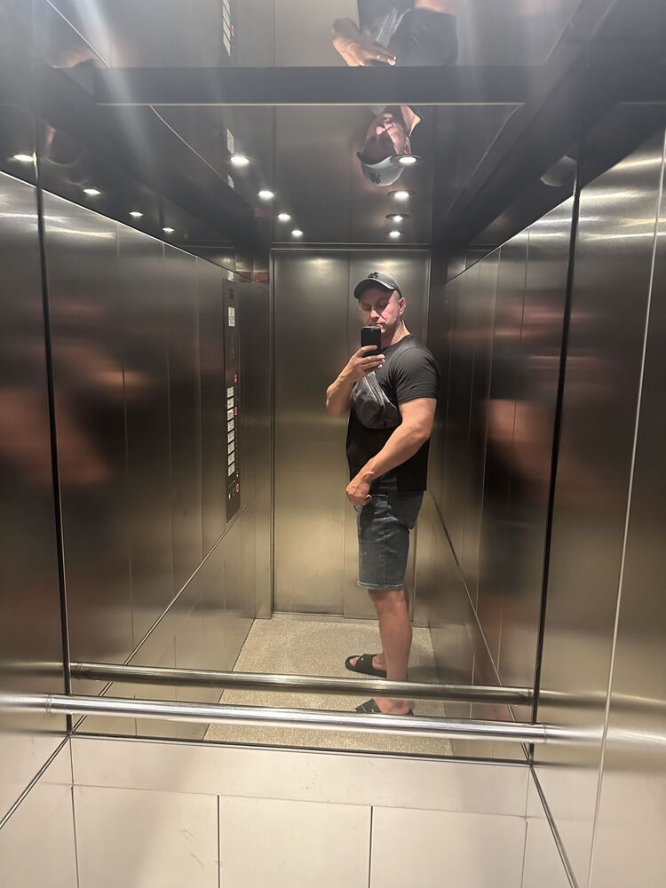 ���� 54928841 ������� Aleks, 38 ���, ���� ���������� � Hochheim Am Main