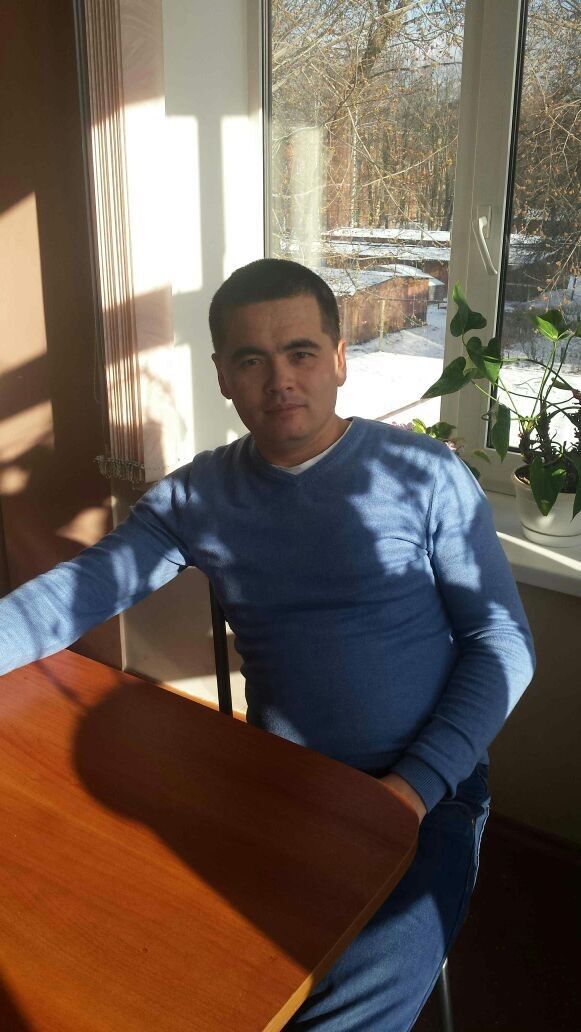  9308321  Slava, 32 ,    