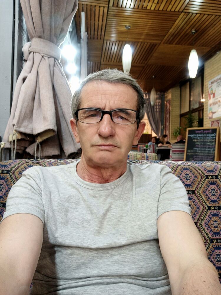  27479891  Himmet, 55 ,    