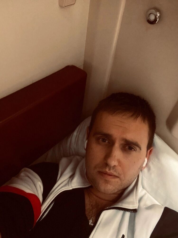  39607611  , 32 ,    