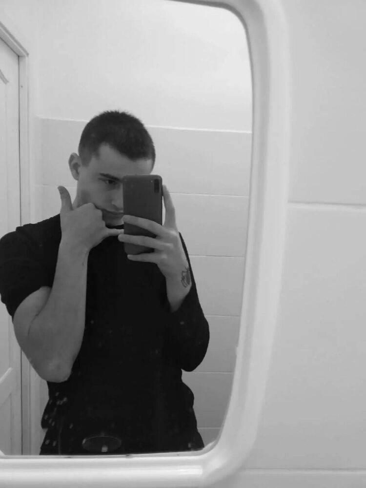  42393431  , 21 ,    