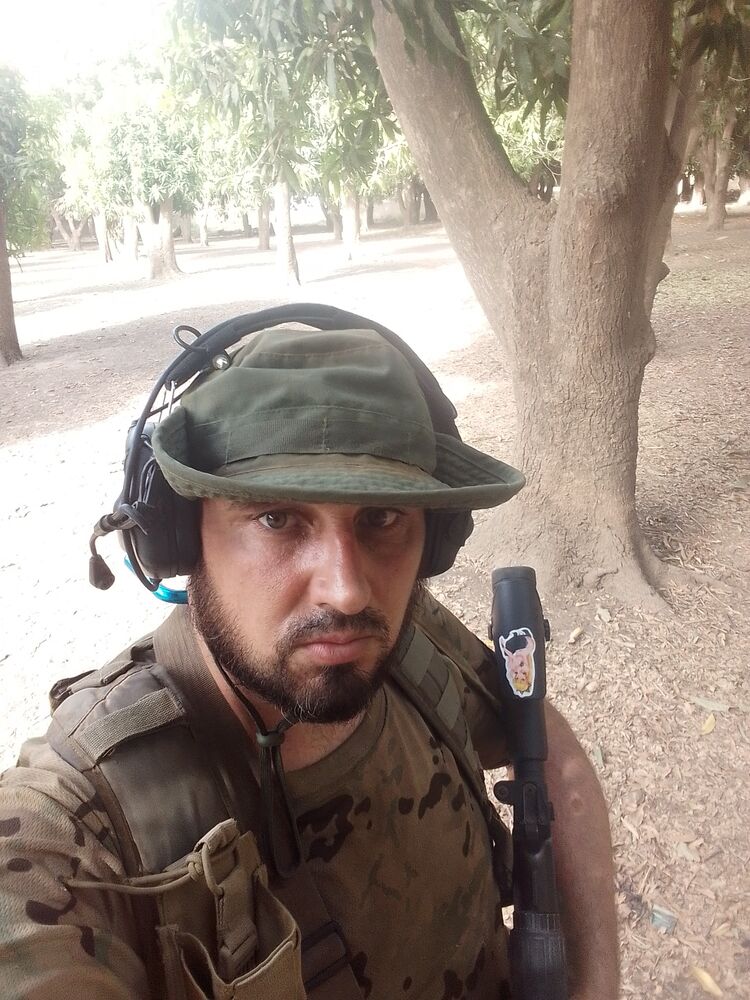  ,   Rick, 35 ,   ,   , c 