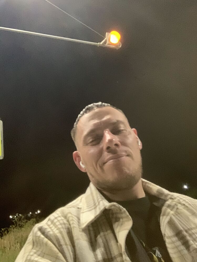  45964711  , 39 ,    