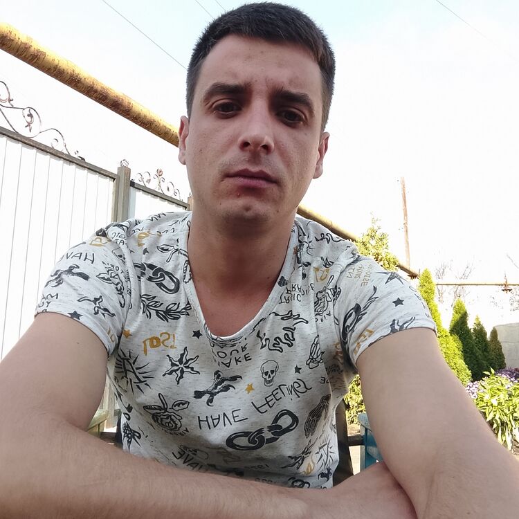  47044111  , 25 ,    