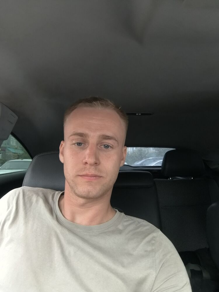  52710961  , 32 ,    