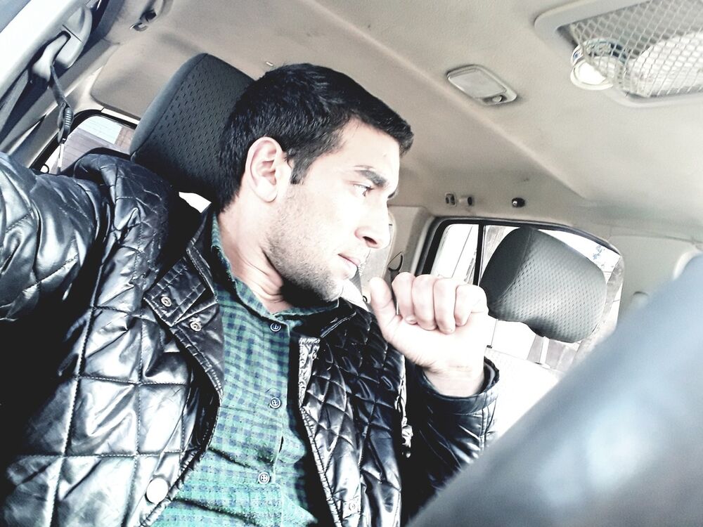  18930461  Rasim, 32 ,    