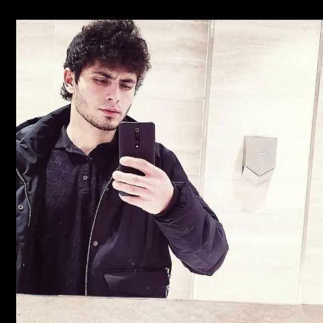  35272621  , 25 ,    