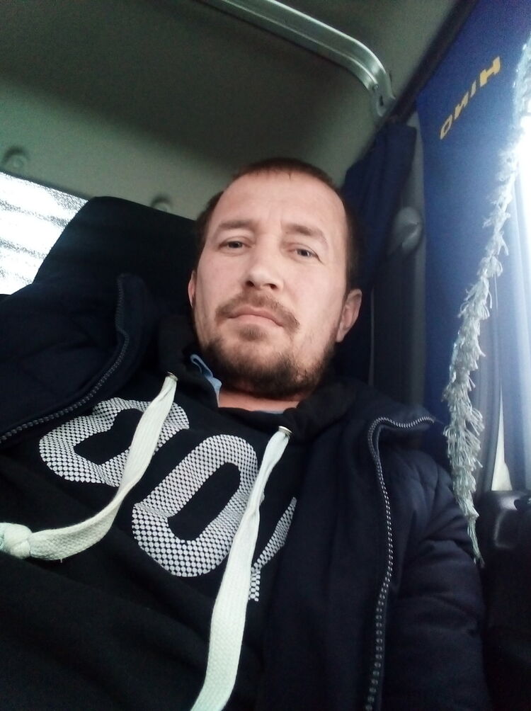  ,   Ivan, 38 ,   ,   , c 