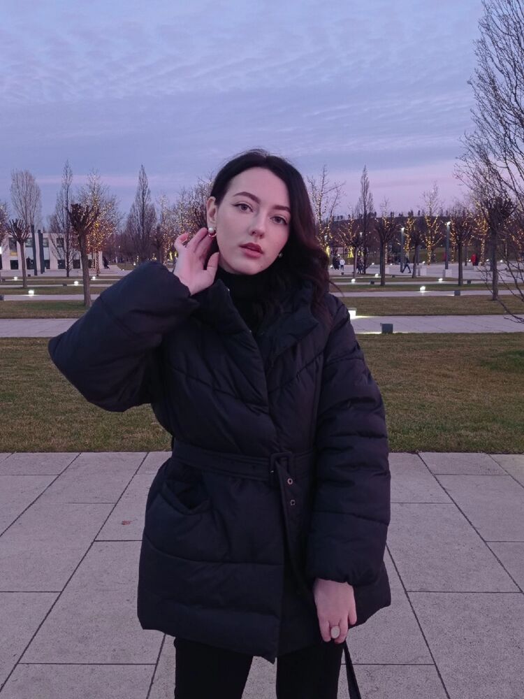  -,   , 23 ,     , c 