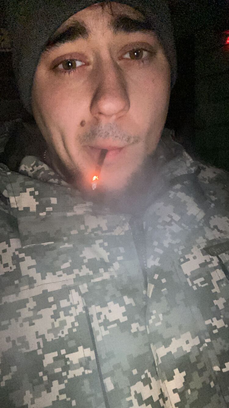  44198941  , 24 ,    