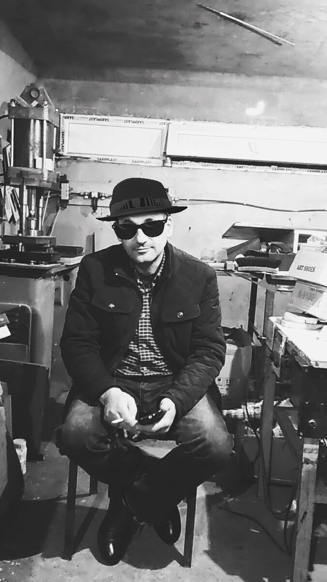  11569101  Tigran, 50 ,    