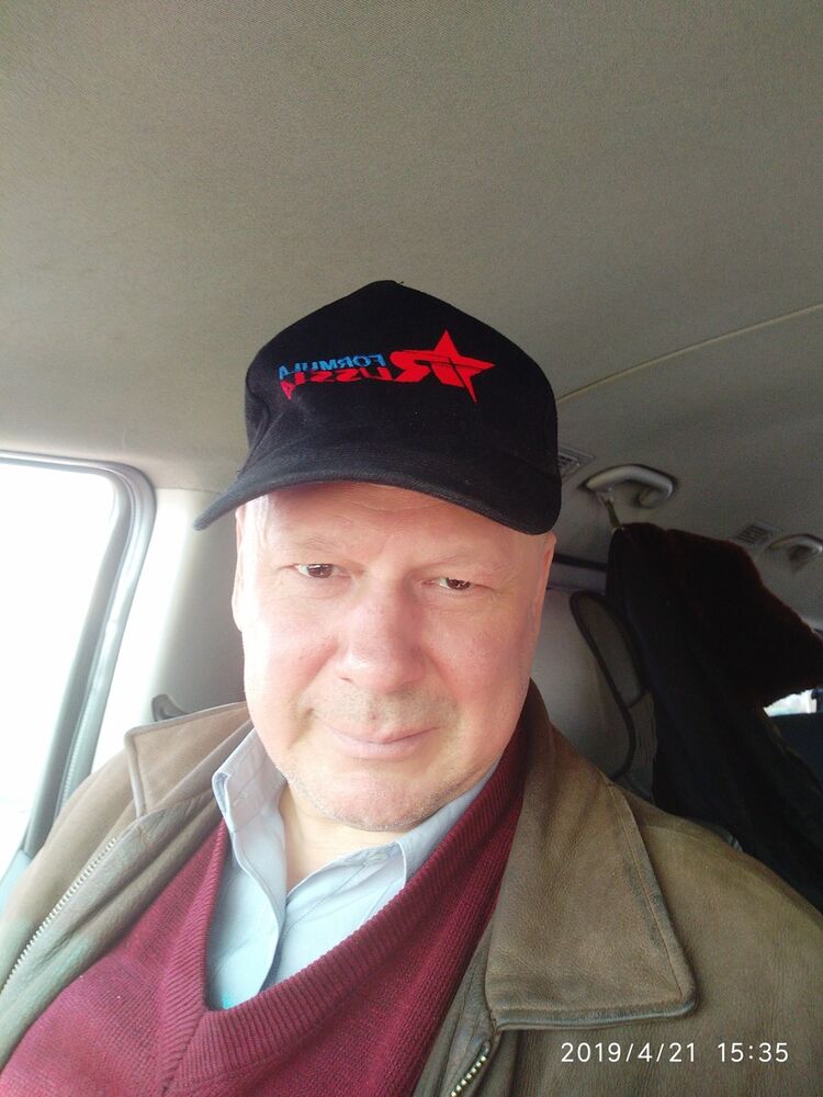 16067601  Yury, 57 ,    