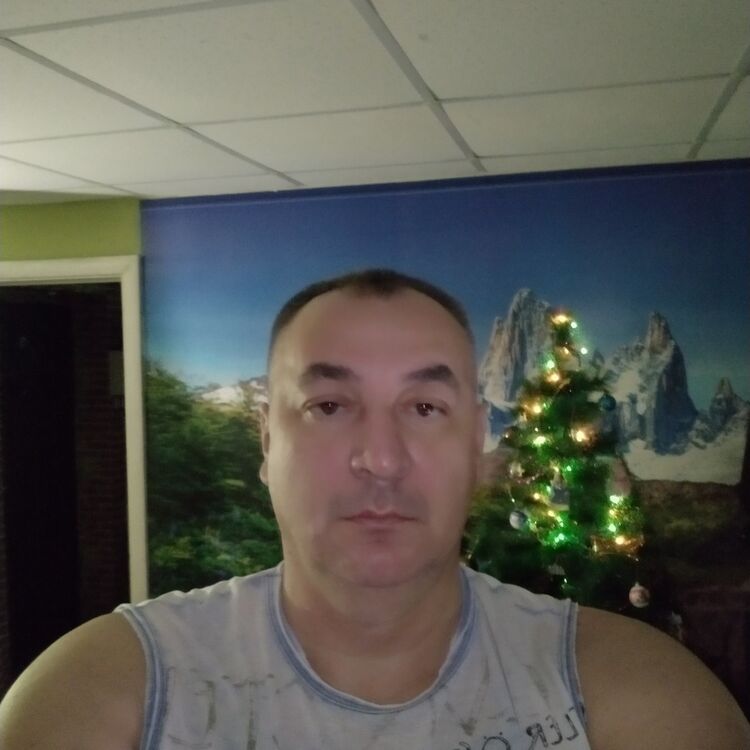  18569671  , 53 ,    
