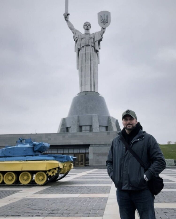 ���������� ����, ���� ������� Steve, 40 ���, ������������ ��� ������, ����� � ���������, c�������� ���������