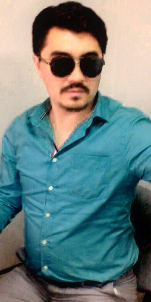  53545231  Emir, 39 ,    