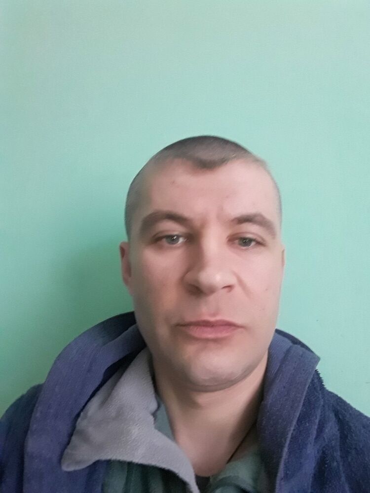  15089181  Yaroslav, 41 ,    