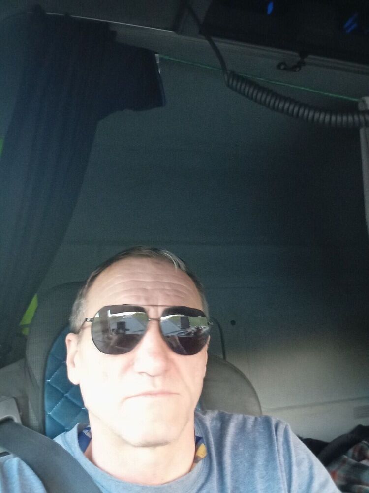  43138521  Ը, 61 ,    