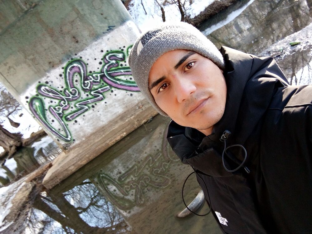  43093161  Jose Carlos, 30 ,     