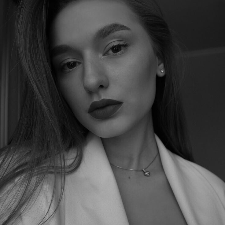  -,   Victoria, 27 ,   ,   
