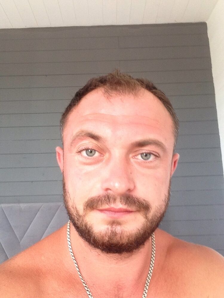  ,   Alex, 33 ,   ,   