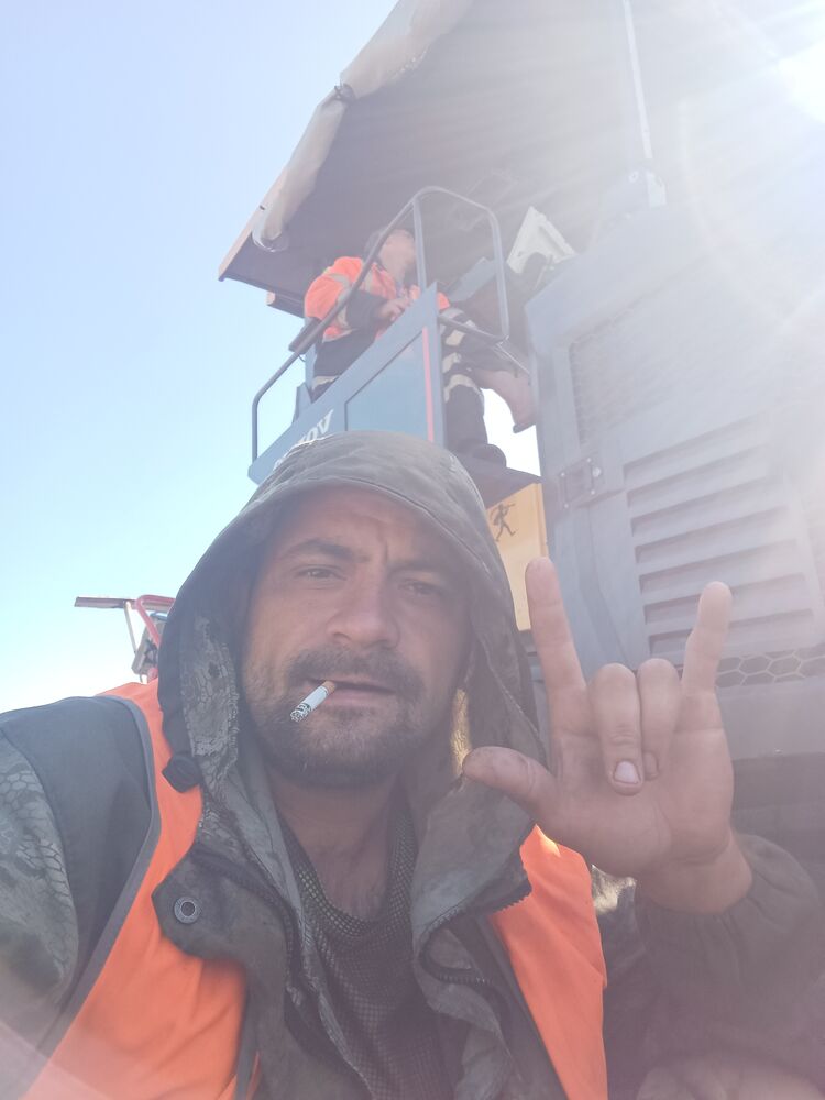  49498571  , 36 ,    