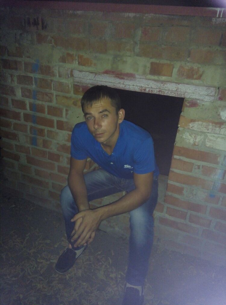  8461281  , 32 ,    