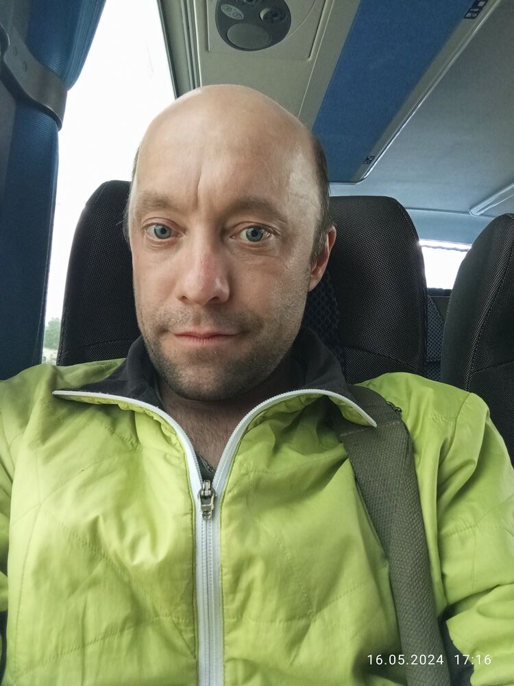  44848111  , 42 ,    -