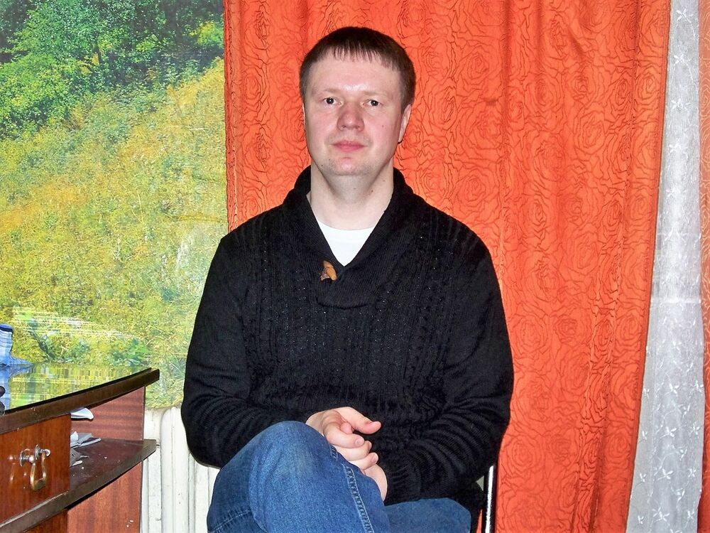   ,   Basilio, 48 ,     , c , 