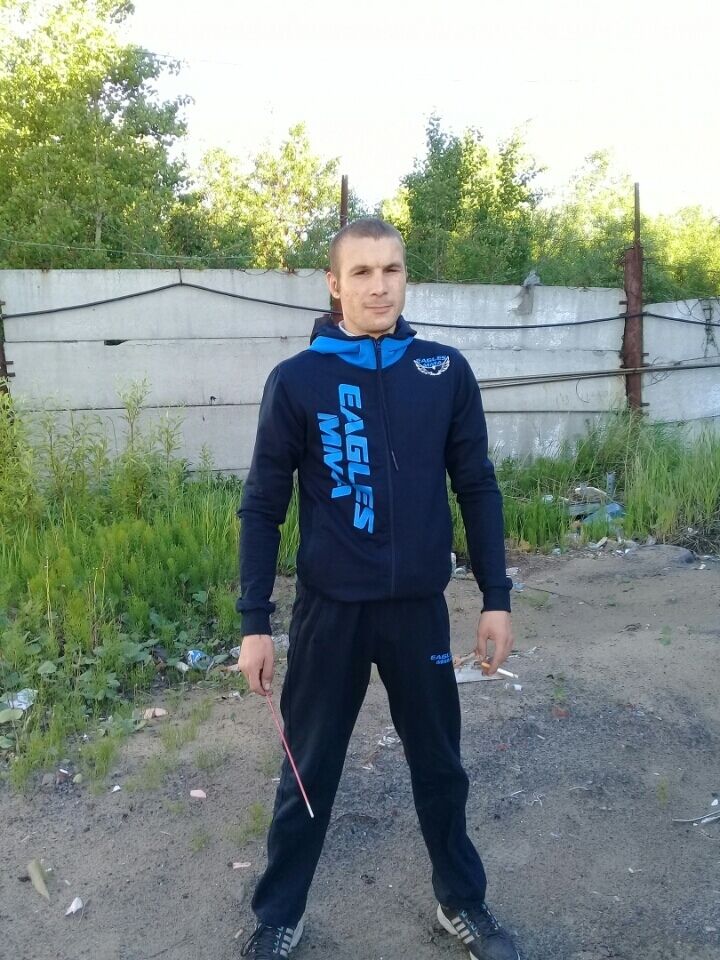  34538851  , 40 ,    