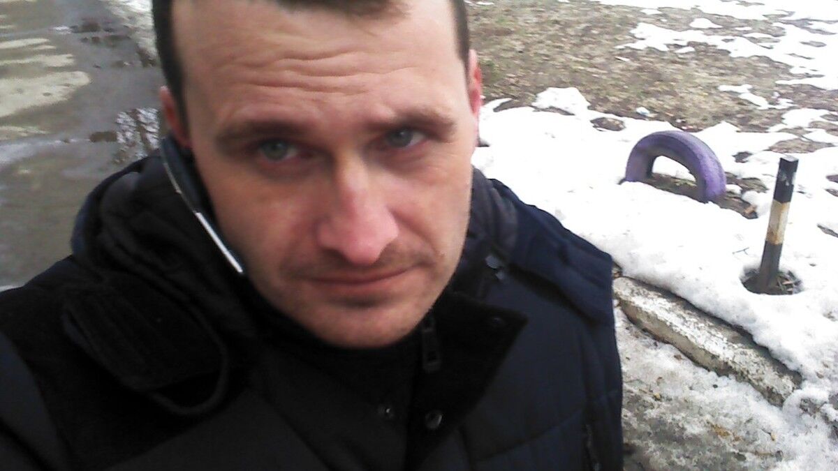  15477291  Alex, 37 ,    