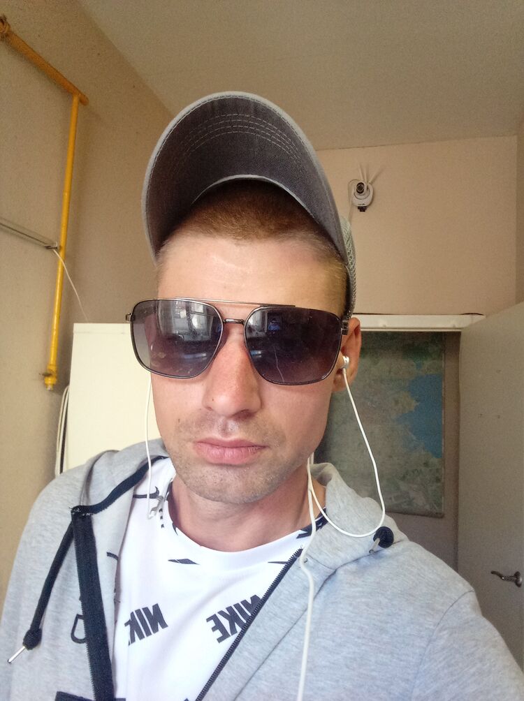  45002681  , 31 ,    -