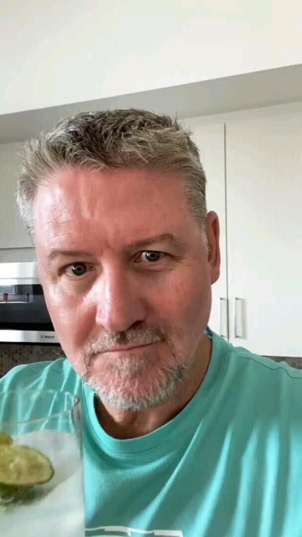  ,   Mick, 55 ,   ,   
