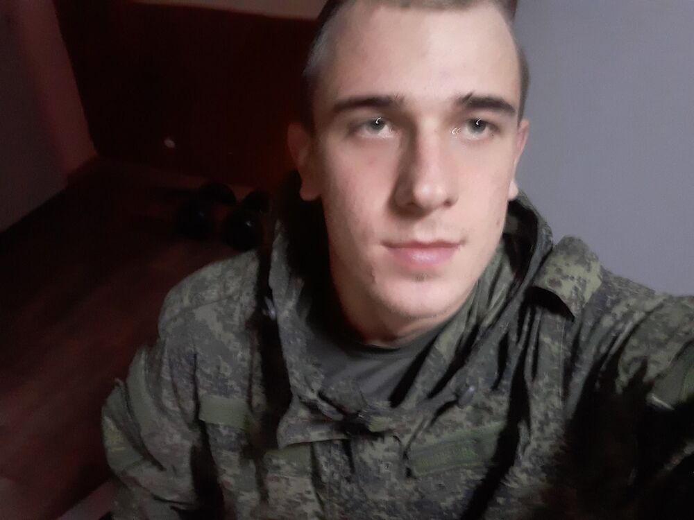  ,   Andrey, 23 ,   ,   , c , 