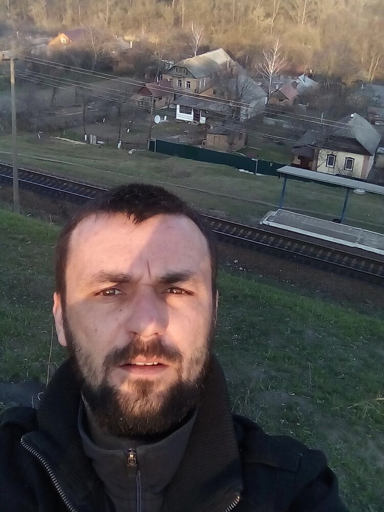  15736891  , 38 ,    