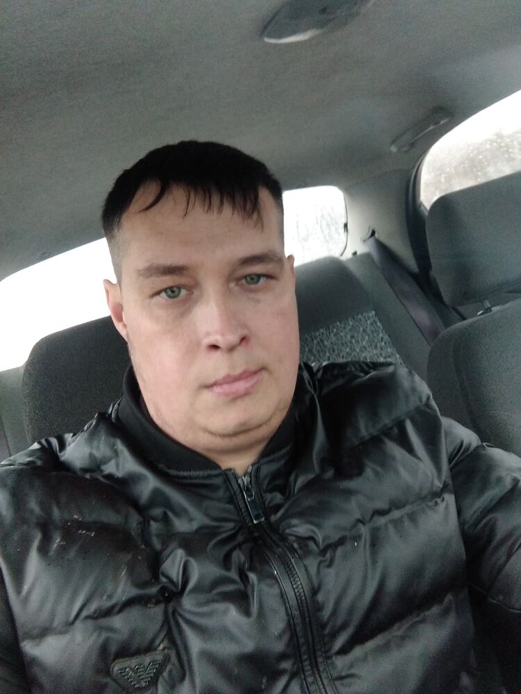  30597211  , 33 ,     