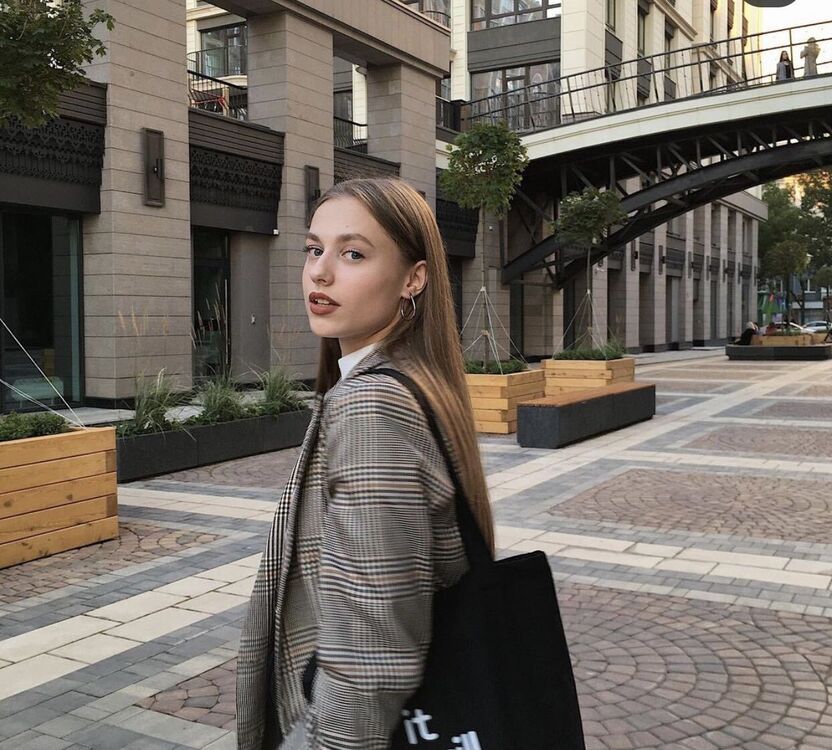  -,   , 27 ,   ,   
