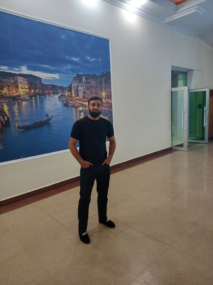 35490161  Ruslan, 30 ,    