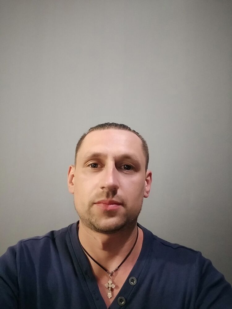  ,   Pavel, 40 ,   ,   , c 