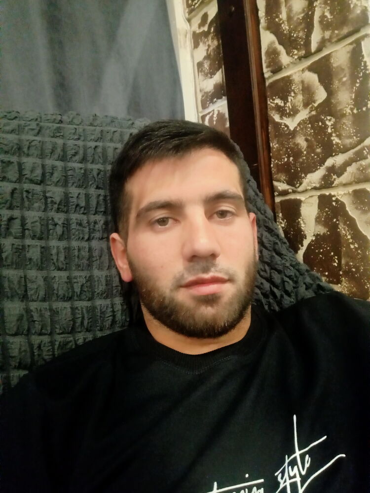  37888661  Davlat, 33 ,    