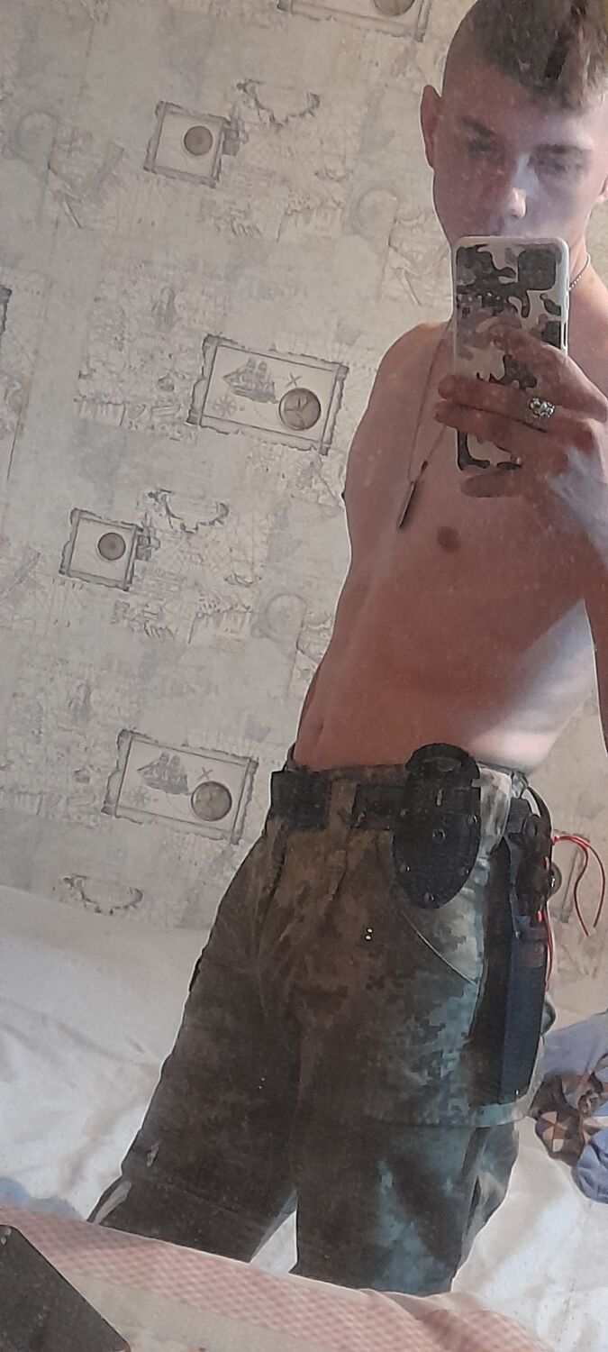  27353581  , 25 ,    