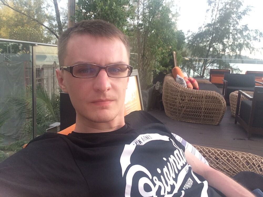  27449371  , 32 ,    -