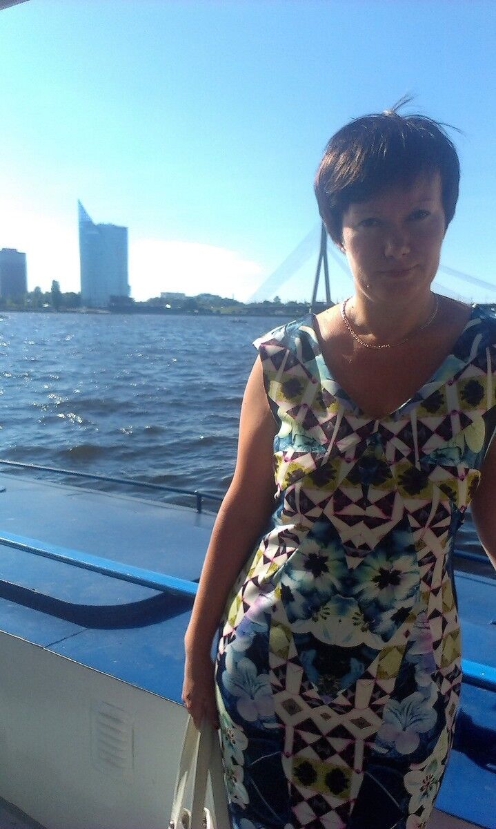  9371251  Svetlana, 47 ,    