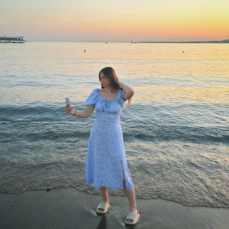  -,   , 23 ,     