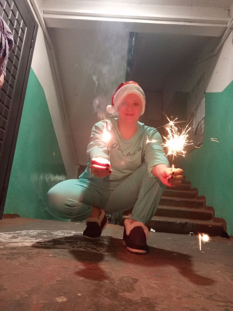  49146801  , 35 ,    