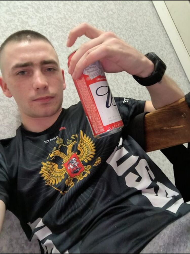  37955531  Dima, 23 ,    