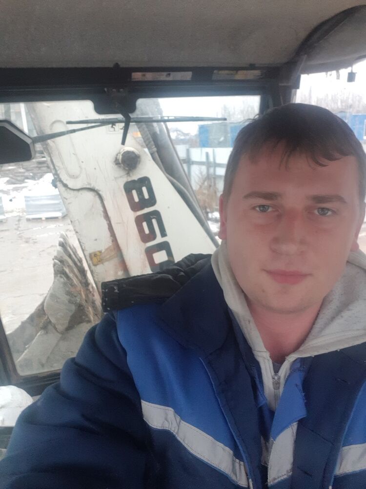  18851781  , 32 ,    -