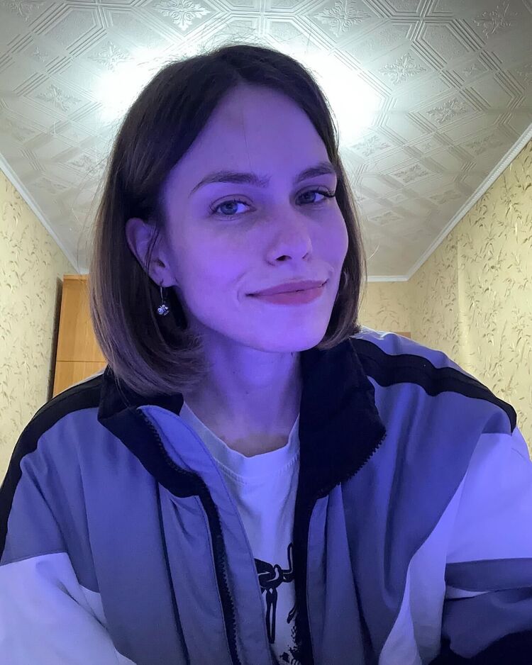  43995061  , 21 ,    
