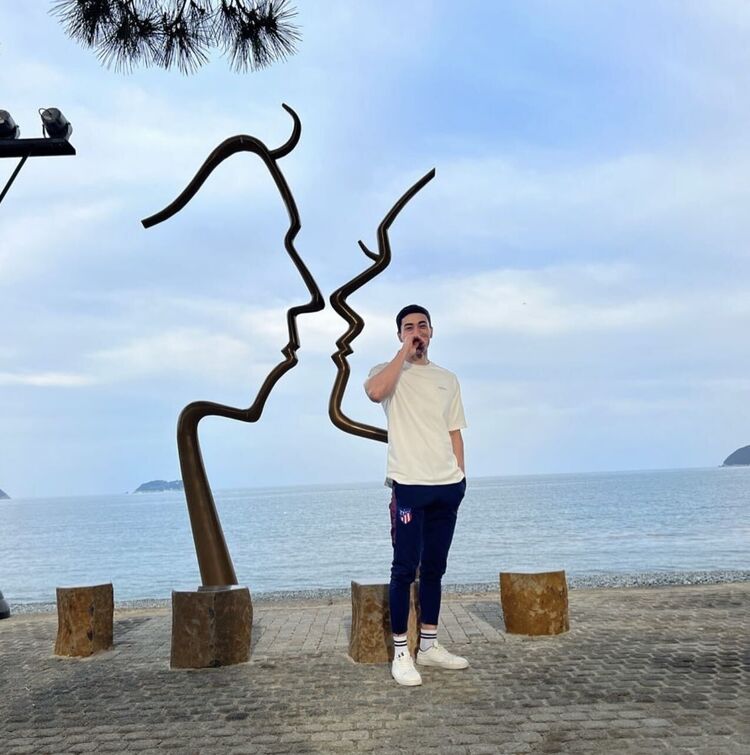  29554151  Doni, 30 ,    Pusan