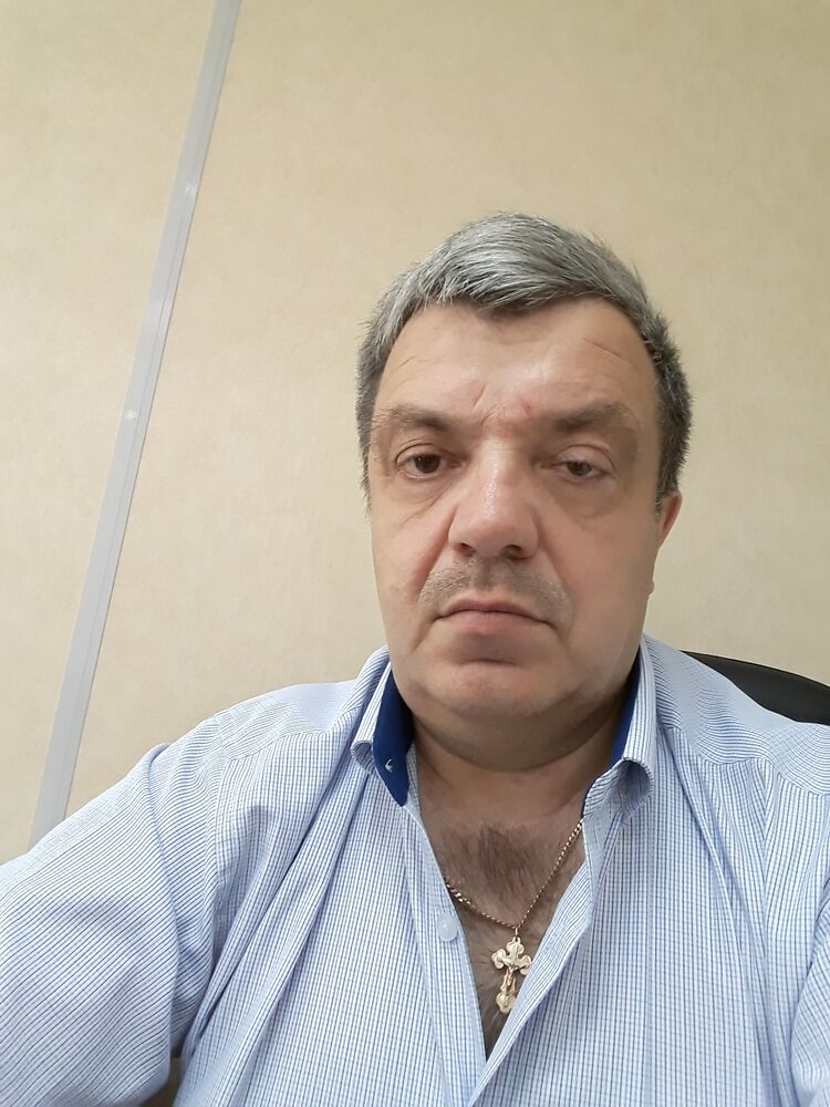  30835991  , 56 ,    